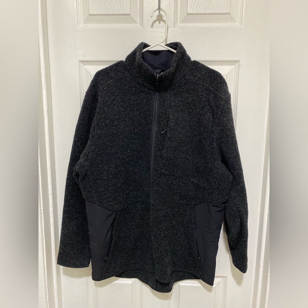 Lululemon Wool Jacket Size XL